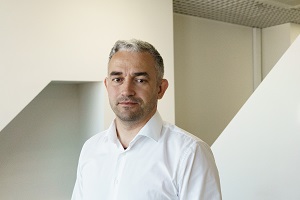 Артем Лодвиг, Генеральный директор и совладелец компании “Мастера Ремонта”.